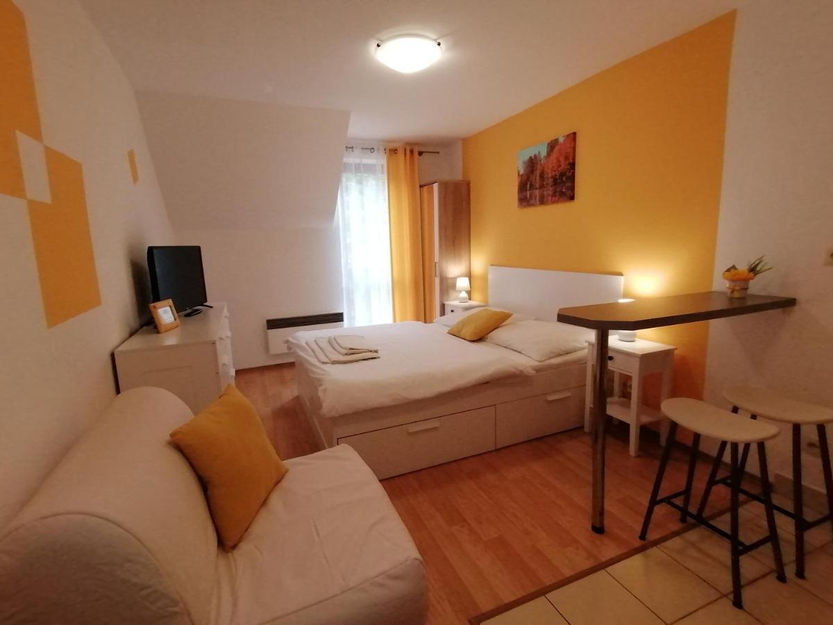 Apartmány a štúdiá Kamzík Donovaly Esterno foto