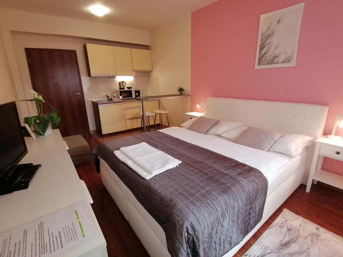 Apartmány a štúdiá Kamzík Donovaly Esterno foto