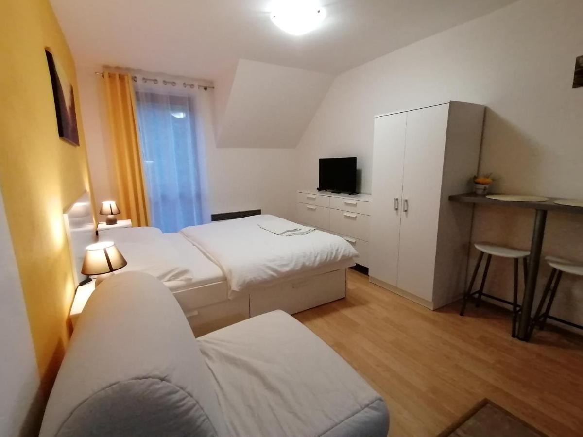 Apartmány a štúdiá Kamzík Donovaly Esterno foto