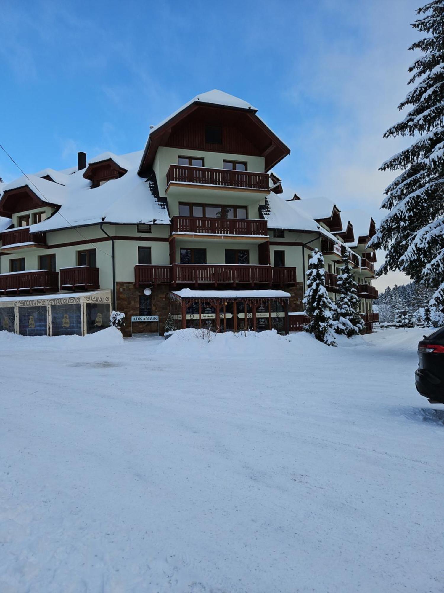 Apartmány a štúdiá Kamzík Donovaly Esterno foto